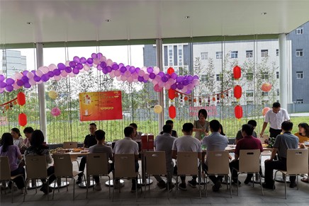2019年中秋活動(dòng)--"月是故鄉(xiāng)明，情是容辰濃"